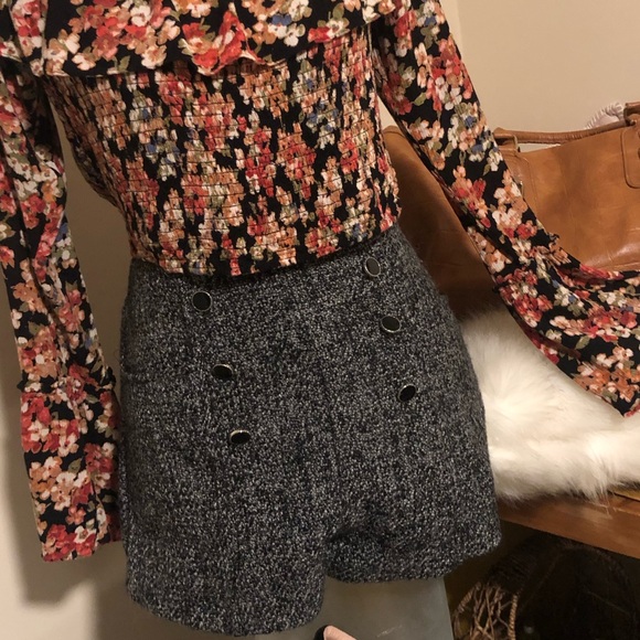 Forever 21 Pants - Dark Gray Tweed Pinup Shorts NWOT